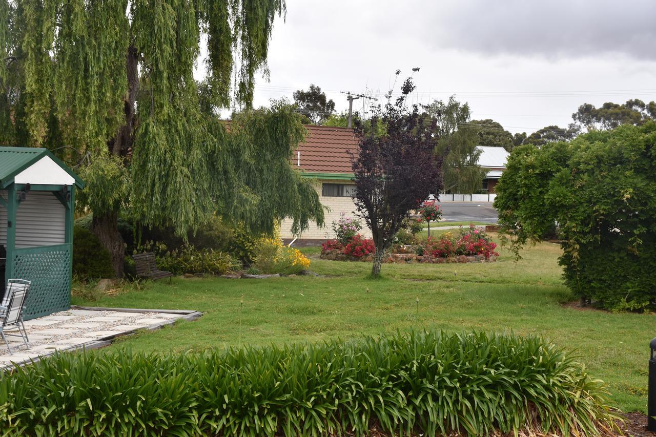 Mount Barker Valley Views Motel & Chalets, Western Australia Exteriör bild