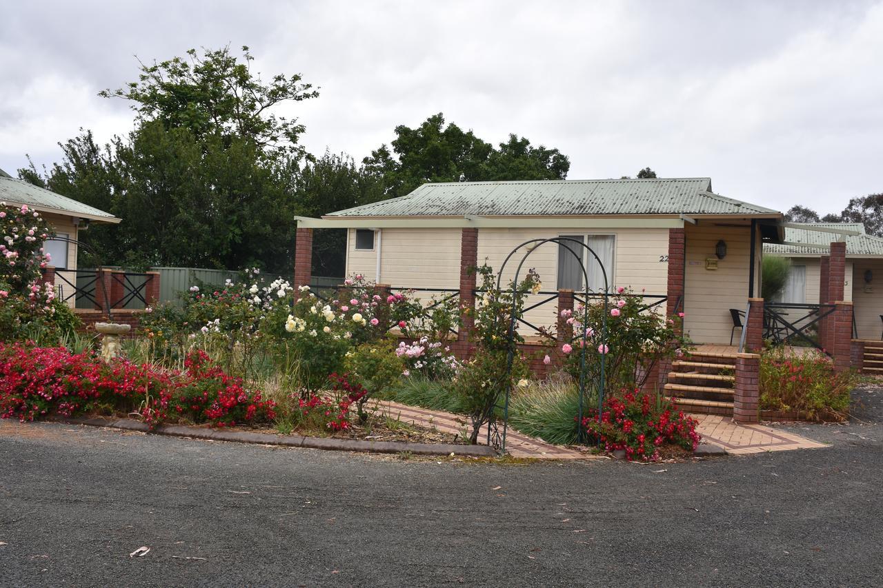 Mount Barker Valley Views Motel & Chalets, Western Australia Exteriör bild